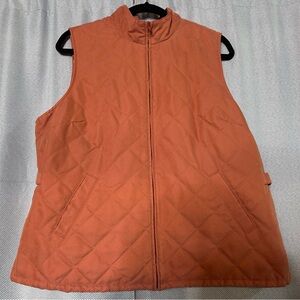 Orvis Quilted Vest in Rust Orange